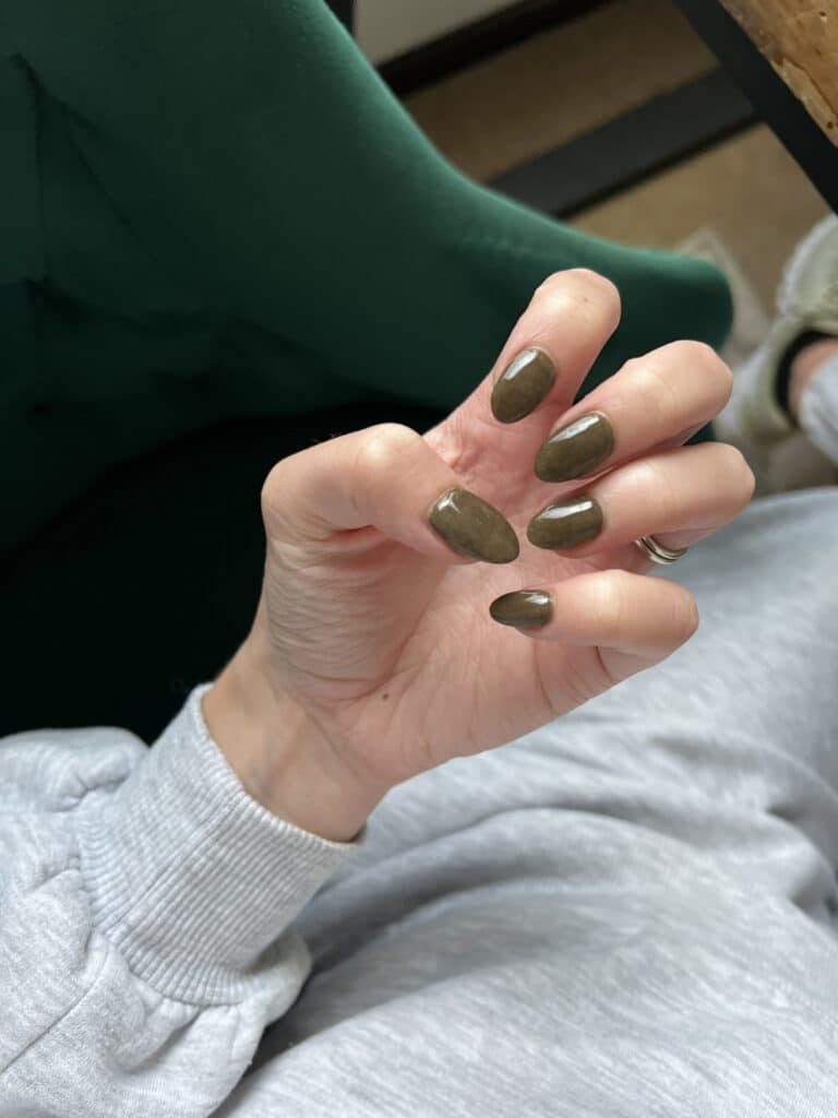 forest green fall nails